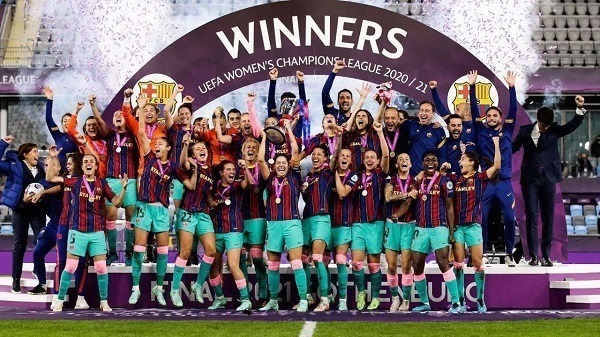 Oshoala Makes History with Barcelona Femeni