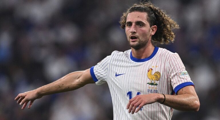 Marseille complete signing of French international Rabiot