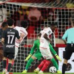 Monaco shock PSG