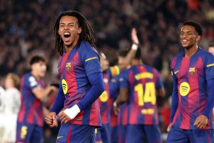 Barcelona fight back as Kounde scores twice