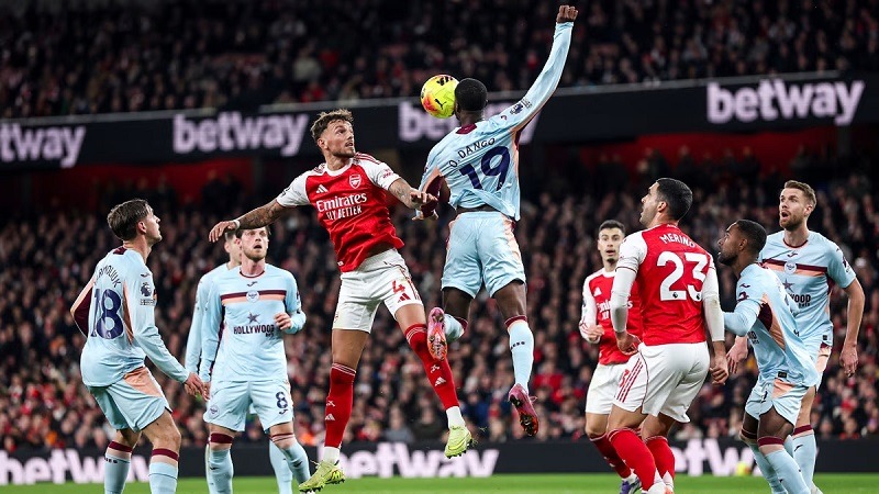 Merino, Saka fire Arsenal past Brentford