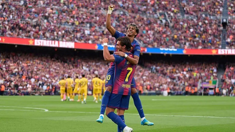 Barcelona beat Espanyol