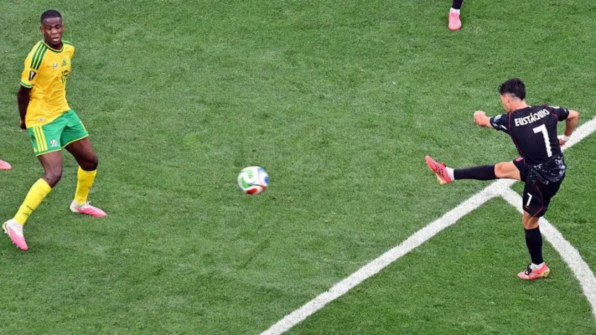 Canada stun South Africa