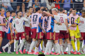 Spain beat France